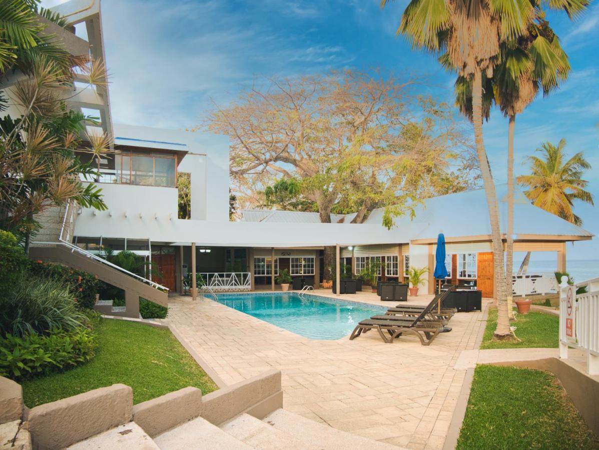 Tropikist Beach Hotel&Resort Crown Point Exterior foto